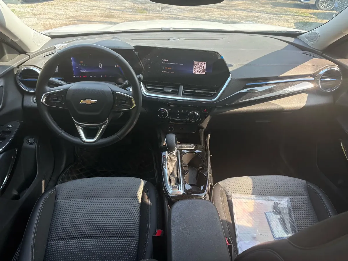 2022 Chevrolet Seeker 1.5T 184HP L4 CVT,autocango,china used car exporter,china ev exporter,chinese used car exporter,chinese used ev exporter