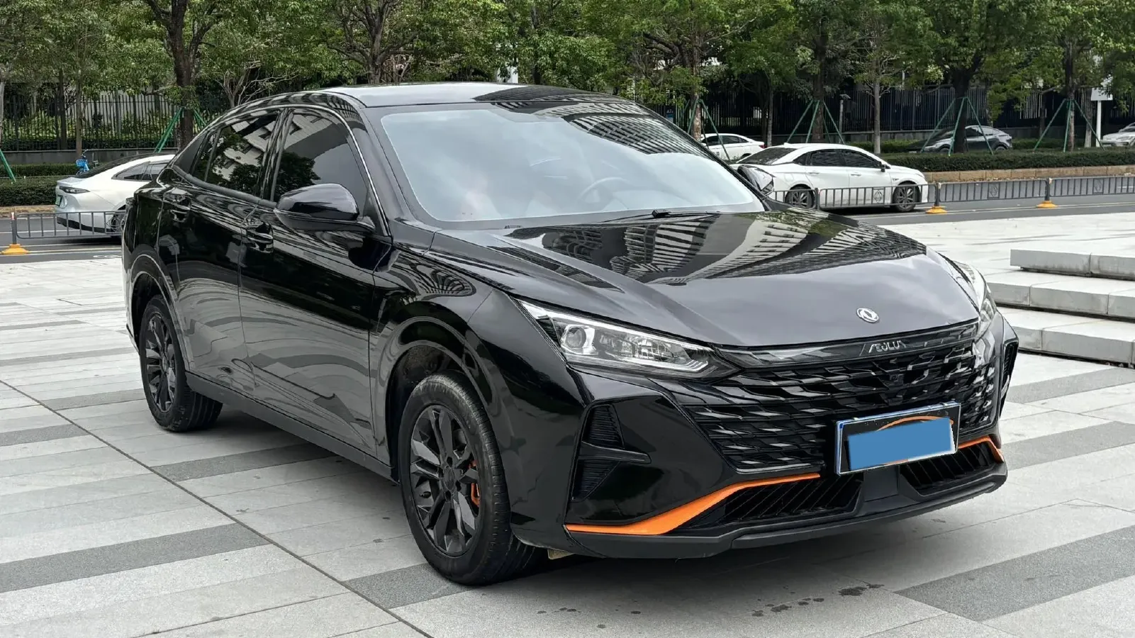 2024 DongFeng Aeolus YiXuan 1.5L 125HP L4 6DCT,autocango,china used car exporter,china ev exporter,chinese used car exporter,chinese used ev exporter