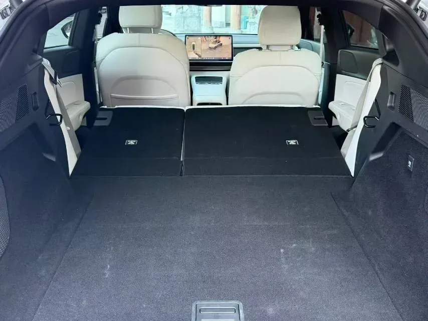 2023 Xpeng G6 BEV 66KWH,autocango,china used car exporter,china ev exporter,chinese used car exporter,chinese used ev exporter