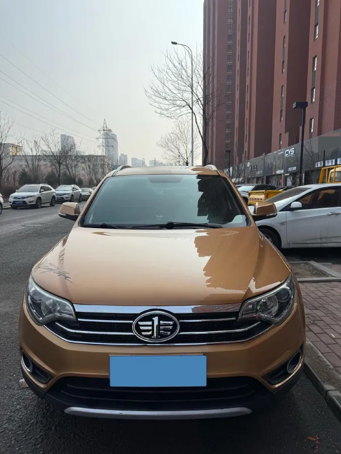 2017 FAW Senia R7 1.6L 116HP L4 6AT,autocango,china used car exporter,china ev exporter,chinese used car exporter,chinese used ev exporter