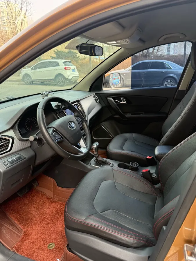 2017 FAW Senia R7 1.6L 116HP L4 6AT,autocango,china used car exporter,china ev exporter,chinese used car exporter,chinese used ev exporter