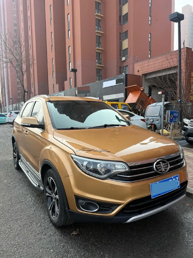 2017 FAW Senia R7 1.6L 116HP L4 6AT,autocango,china used car exporter,china ev exporter,chinese used car exporter,chinese used ev exporter