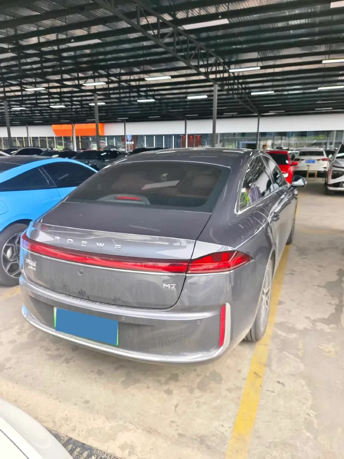 2025 Roewe M7 DMH 1.5L 112HP L4 1DHT PHEV,autocango,china used car exporter,china ev exporter,chinese used car exporter,chinese used ev exporter