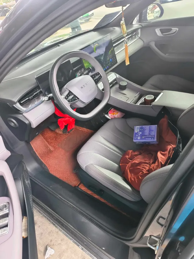 2025 Roewe M7 DMH 1.5L 112HP L4 1DHT PHEV,autocango,china used car exporter,china ev exporter,chinese used car exporter,chinese used ev exporter