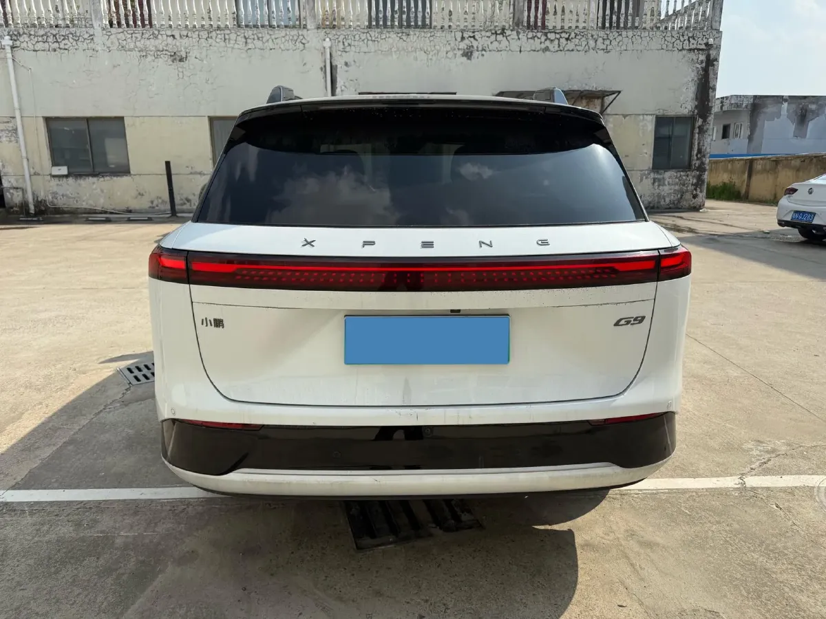 2025 Xpeng G9 BEV 79KWH,autocango,china used car exporter,china ev exporter,chinese used car exporter,chinese used ev exporter