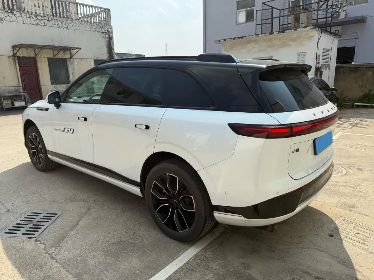 2025 Xpeng G9 BEV 79KWH,autocango,china used car exporter,china ev exporter,chinese used car exporter,chinese used ev exporter