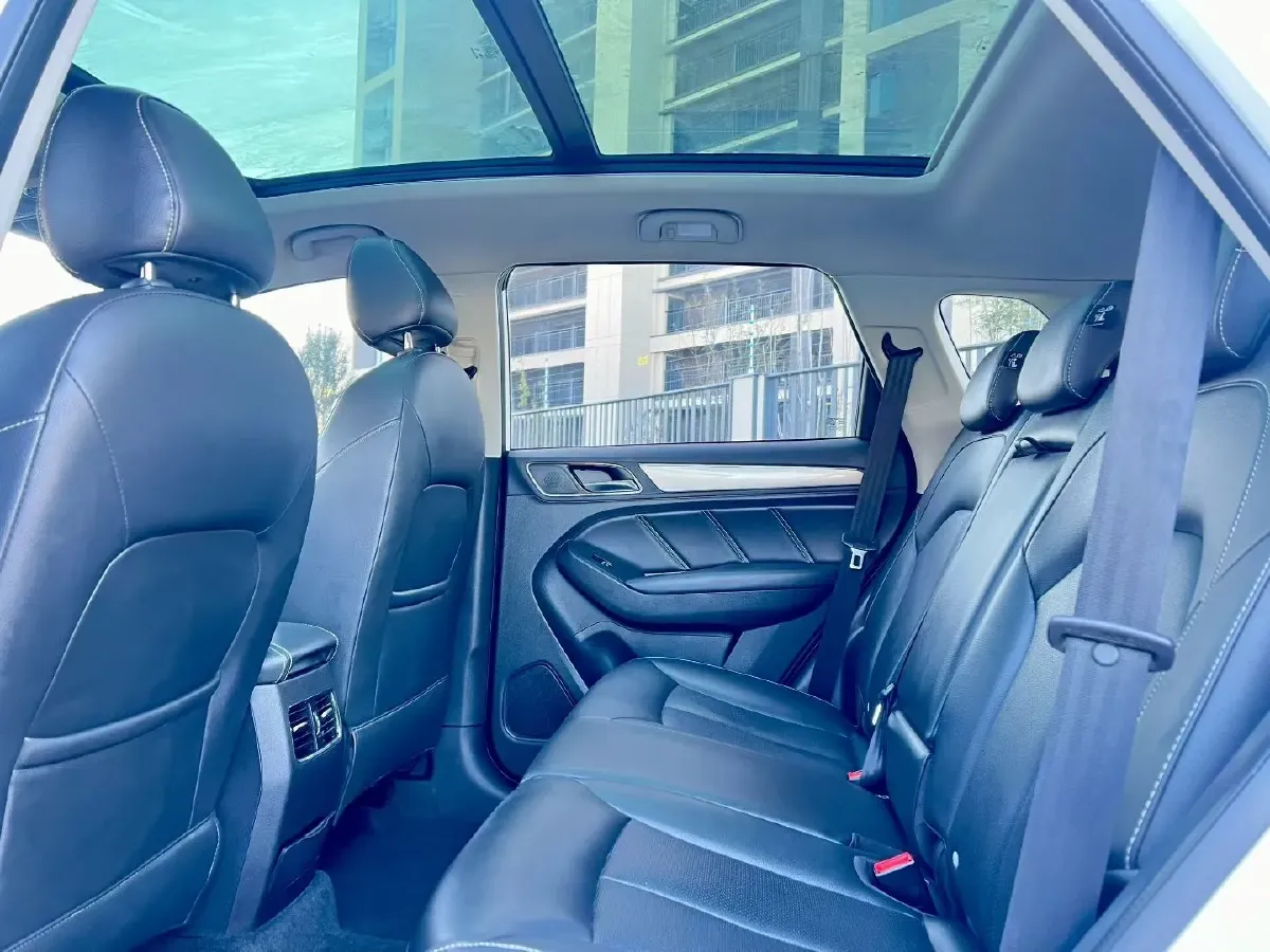 2020 Roewe RX5 1.5T 169HP L4 7DCT,autocango,china used car exporter,china ev exporter,chinese used car exporter,chinese used ev exporter