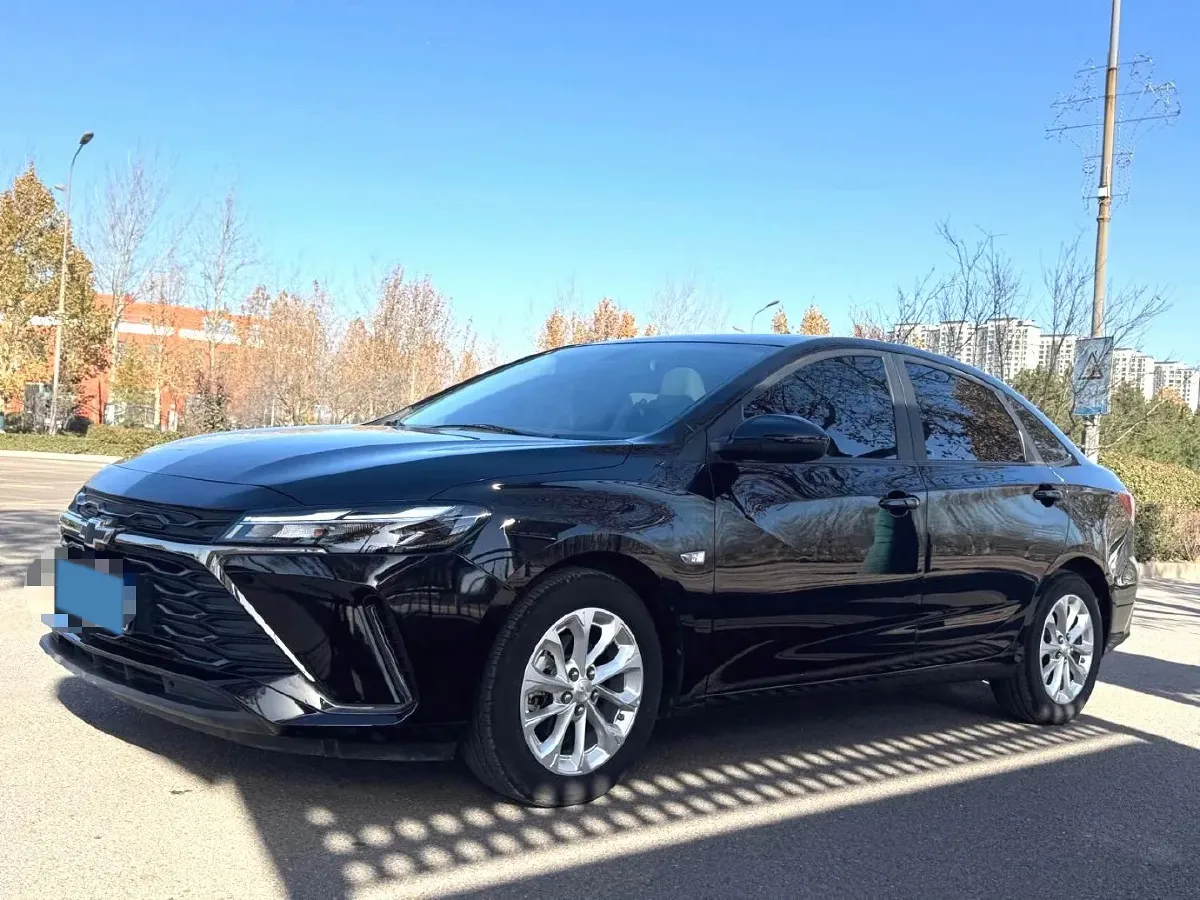 2024 Chevrolet Monza 1.5L 113HP L4 6DCT,autocango,china used car exporter,china ev exporter,chinese used car exporter,chinese used ev exporter