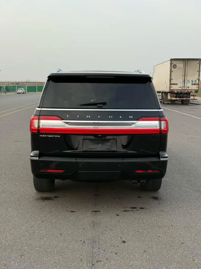 2020 Lincoln Navigator 3.5T 388HP V6 10AT,autocango,china used car exporter,china ev exporter,chinese used car exporter,chinese used ev exporter