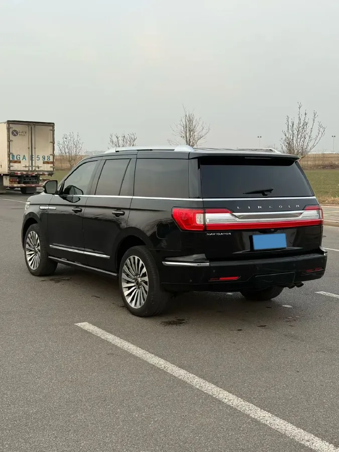 2020 Lincoln Navigator 3.5T 388HP V6 10AT,autocango,china used car exporter,china ev exporter,chinese used car exporter,chinese used ev exporter