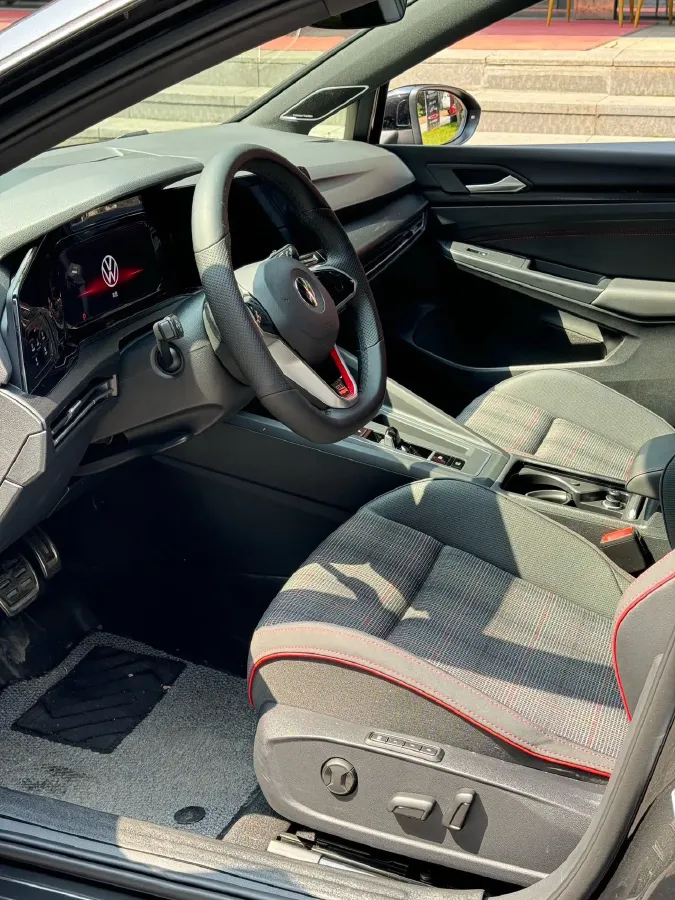 2021 Honda CR-V 1.5T 193HP L4 CVT,autocango,china used car exporter,china ev exporter,chinese used car exporter,chinese used ev exporter