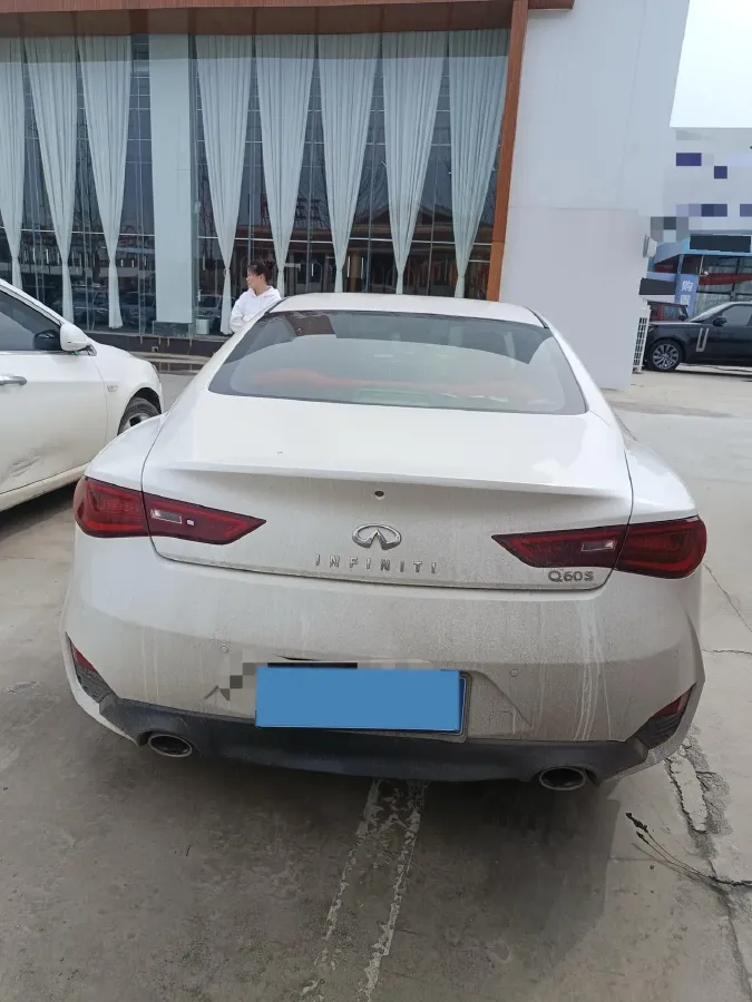 2017 Alfa Romeo Stelvio 2.0T 280HP L4 8AT,autocango,china used car exporter,china ev exporter,chinese used car exporter,chinese used ev exporter