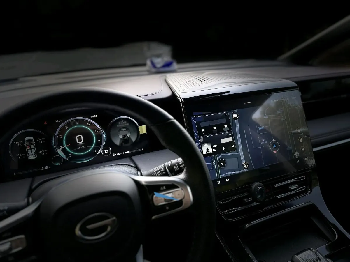 2024 GAC Trumpchi M8 2.0T 252HP L4 8AT,autocango,china used car exporter,china ev exporter,chinese used car exporter,chinese used ev exporter