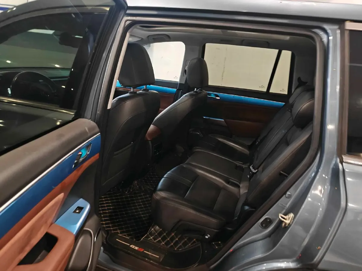 2017 GAC Trumpchi GS8 2.0T 201HP L4 6AT,autocango,china used car exporter,china ev exporter,chinese used car exporter,chinese used ev exporter