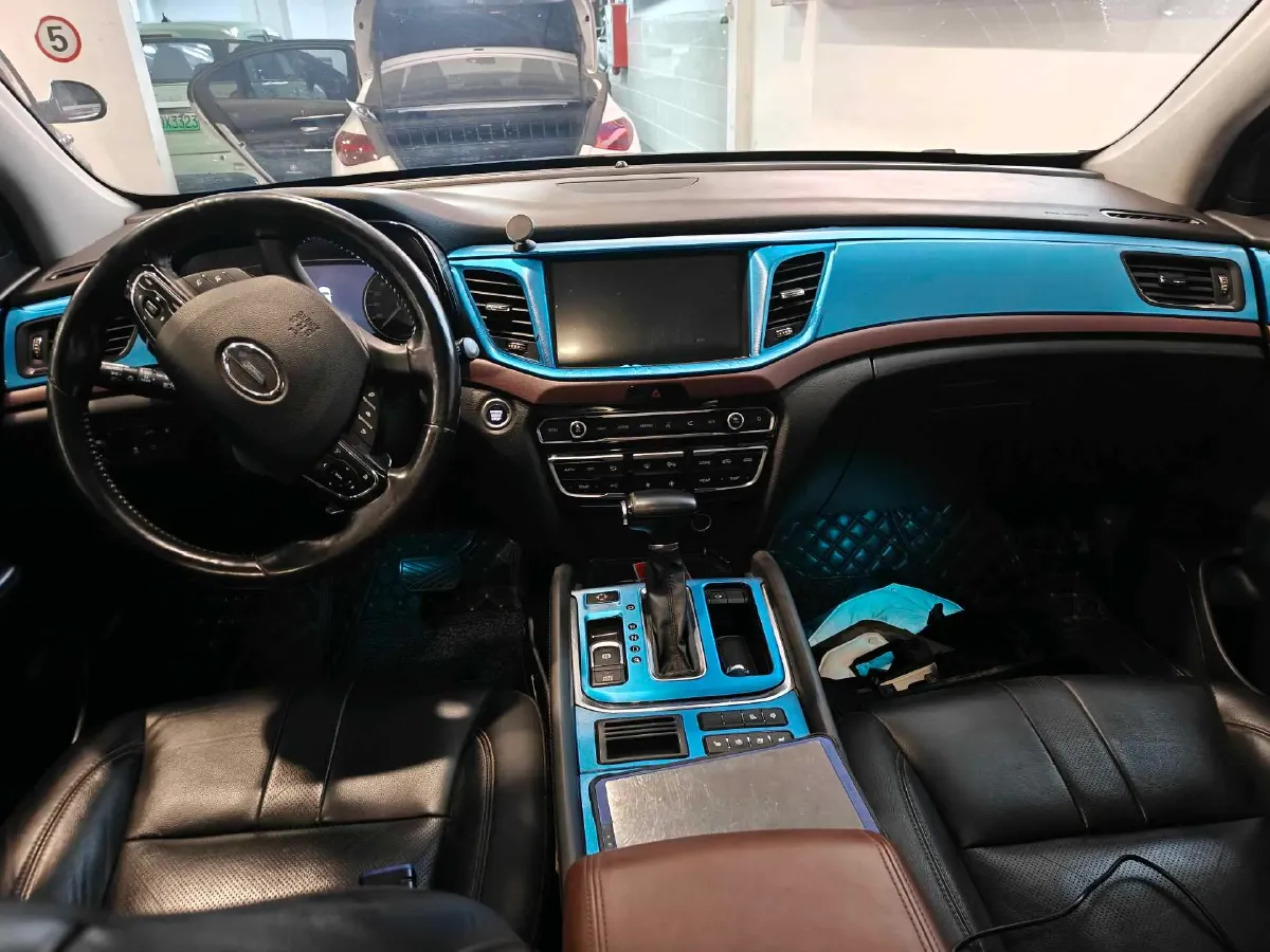 2017 GAC Trumpchi GS8 2.0T 201HP L4 6AT,autocango,china used car exporter,china ev exporter,chinese used car exporter,chinese used ev exporter