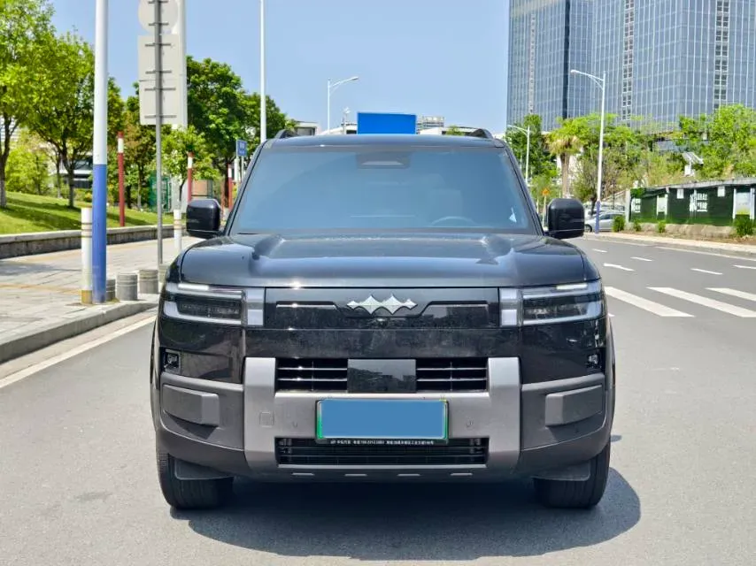 2025 FangChengBao Tai 7 1.5T 156HP L4 E-CVT PHEV,autocango,china used car exporter,china ev exporter,chinese used car exporter,chinese used ev exporter
