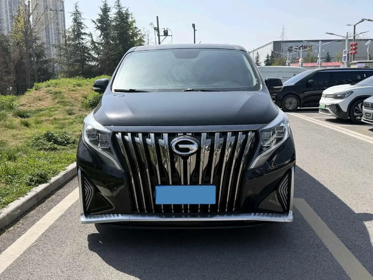 2021 GAC Trumpchi M8 2.0T 252HP L4 8AT,autocango,china used car exporter,china ev exporter,chinese used car exporter,chinese used ev exporter