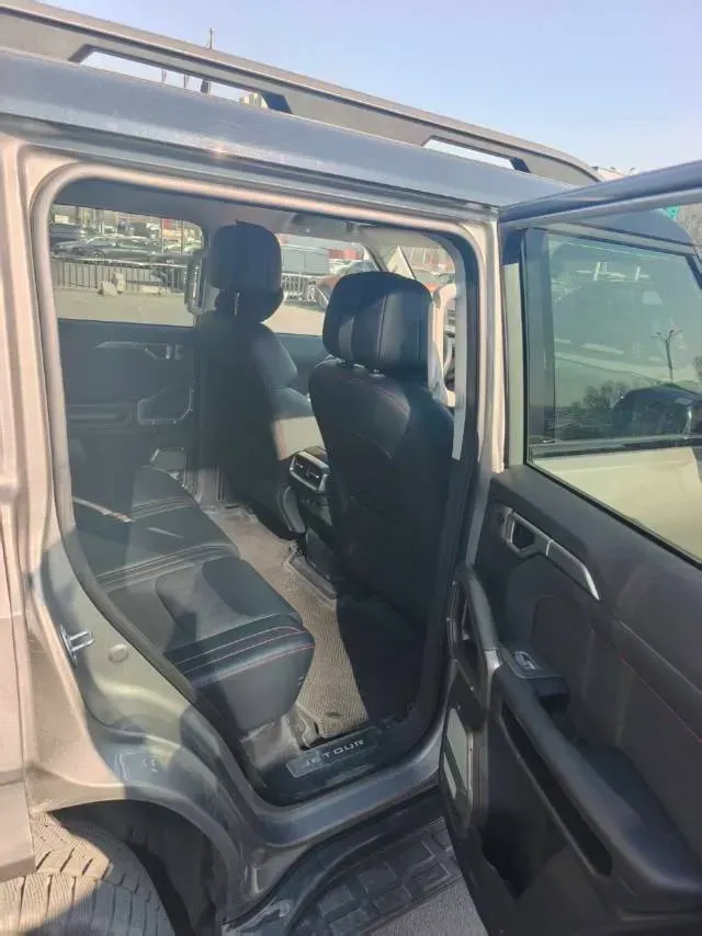 2025 Jetour ShanHai TravellerC-DM 1.5T 156HP L4 3DHT PHEV,autocango,china used car exporter,china ev exporter,chinese used car exporter,chinese used ev exporter