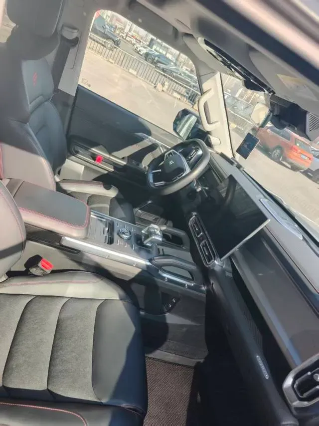 2025 Jetour ShanHai TravellerC-DM 1.5T 156HP L4 3DHT PHEV,autocango,china used car exporter,china ev exporter,chinese used car exporter,chinese used ev exporter