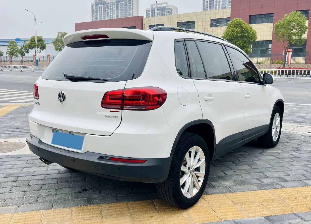 2017 MAXUS T60 2.0T 224HP L4 6AT,autocango,china used car exporter,china ev exporter,chinese used car exporter,chinese used ev exporter