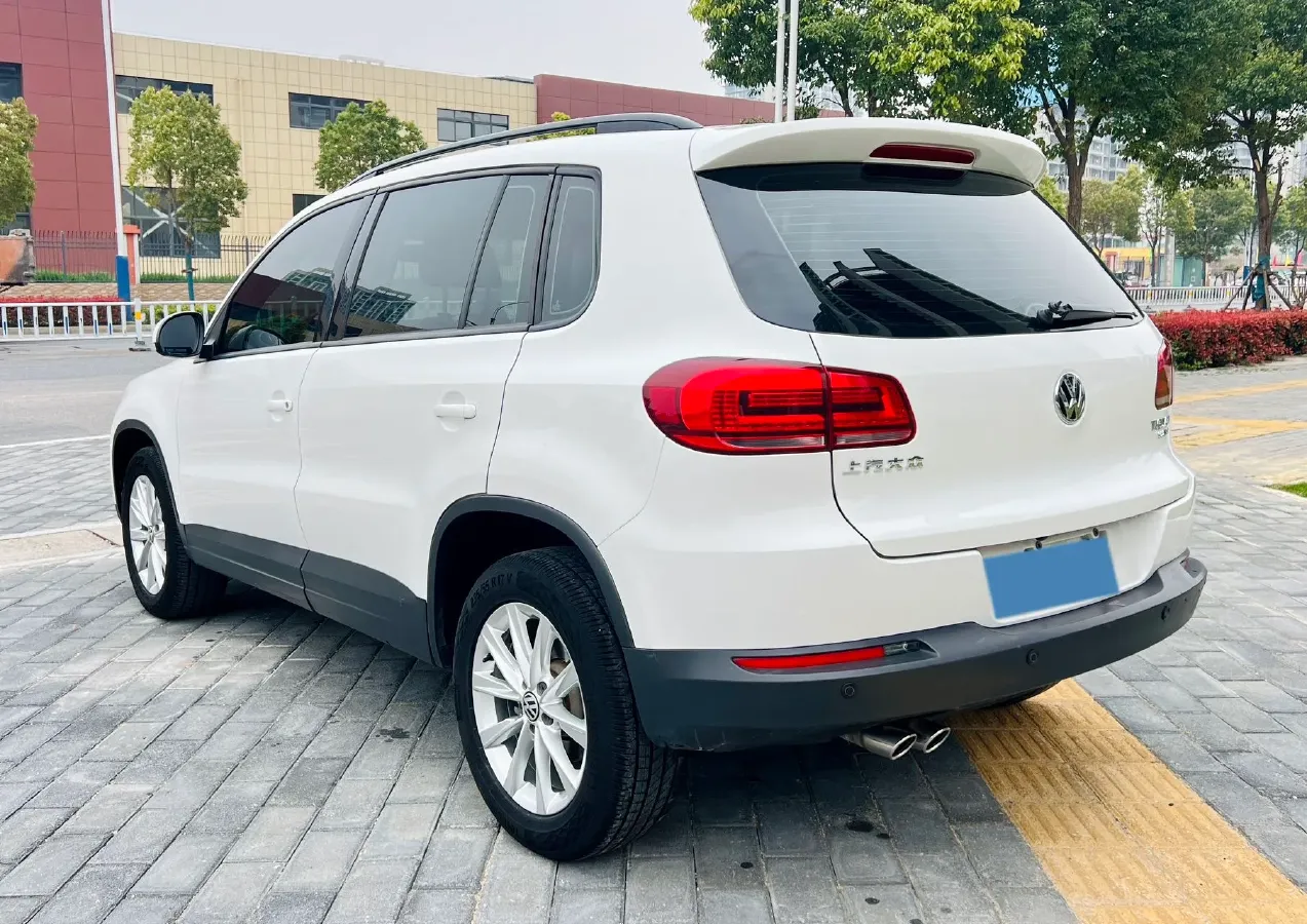 2017 MAXUS T60 2.0T 224HP L4 6AT,autocango,china used car exporter,china ev exporter,chinese used car exporter,chinese used ev exporter