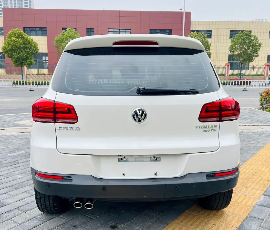 2017 MAXUS T60 2.0T 224HP L4 6AT,autocango,china used car exporter,china ev exporter,chinese used car exporter,chinese used ev exporter