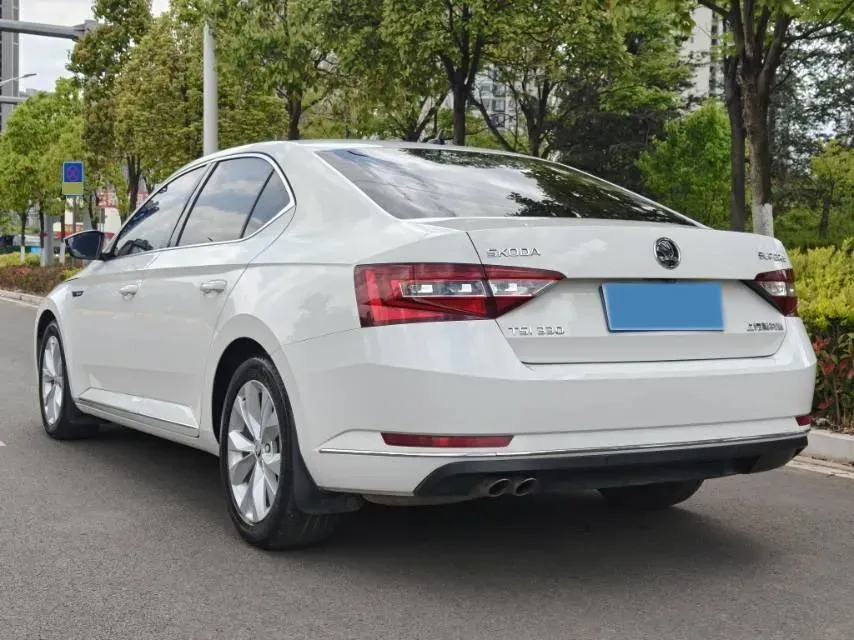 2018 Nissan Terra 2.5L 184HP L4 7AT,autocango,china used car exporter,china ev exporter,chinese used car exporter,chinese used ev exporter