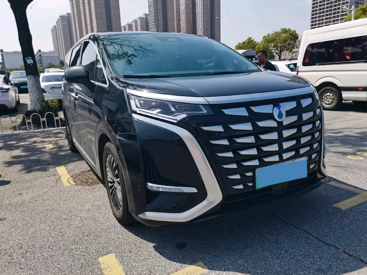 2022 Mercedes-Benz GLC Class 2.0T 197HP L4 9AT,autocango,china used car exporter,china ev exporter,chinese used car exporter,chinese used ev exporter