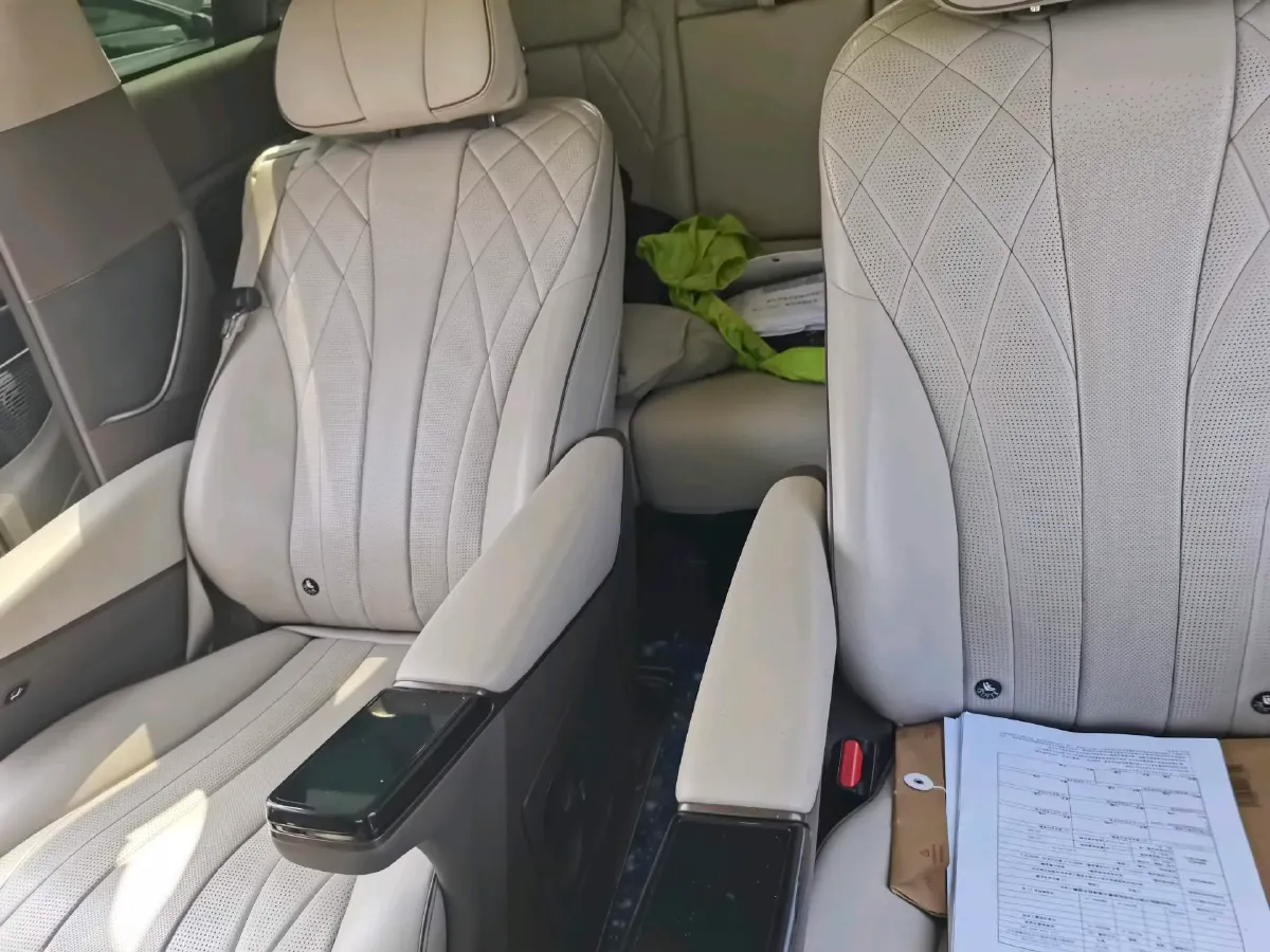 2022 Mercedes-Benz GLC Class 2.0T 197HP L4 9AT,autocango,china used car exporter,china ev exporter,chinese used car exporter,chinese used ev exporter