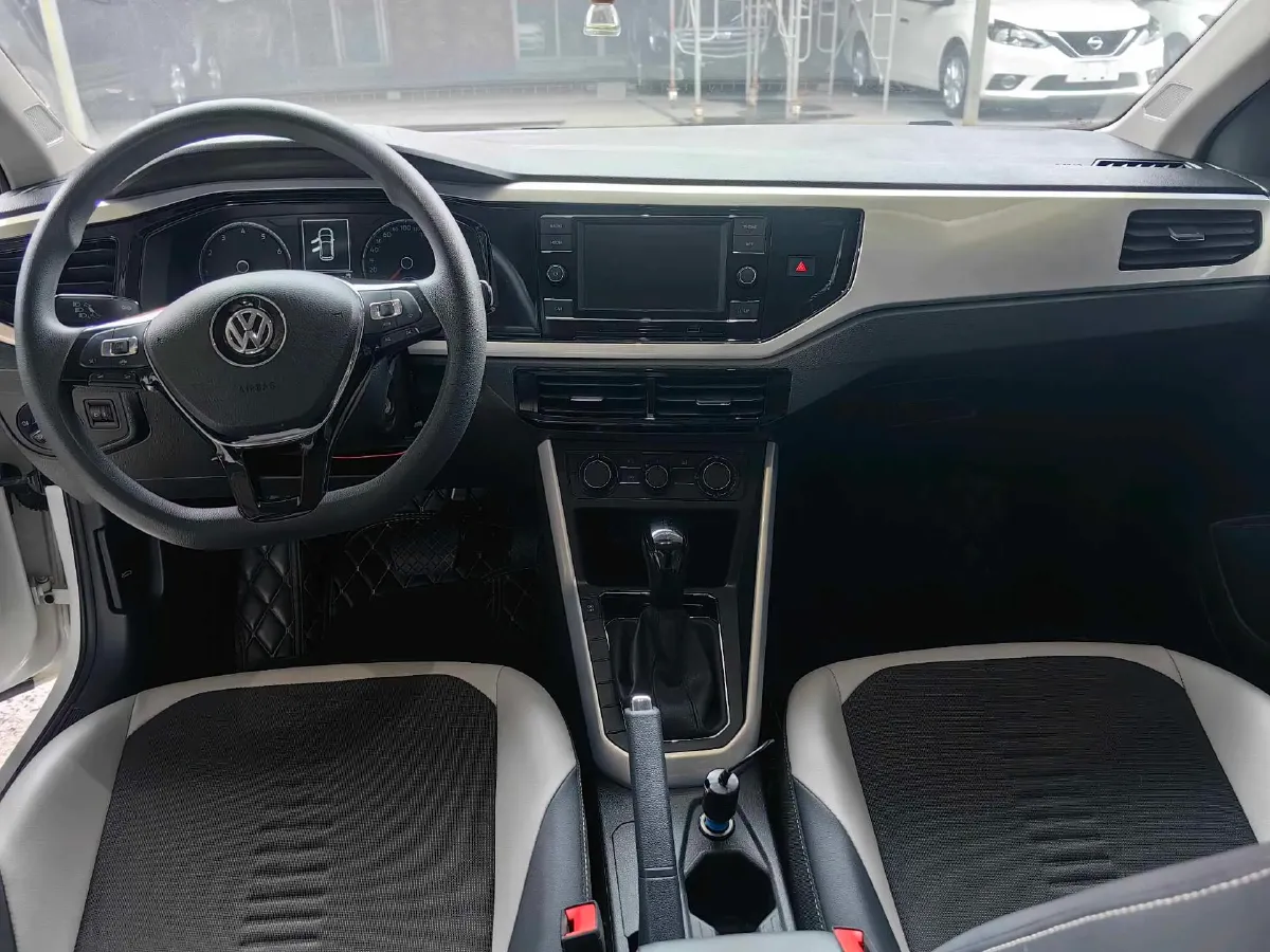 2021 Haval H6 1.5T 169HP L4 7DCT,autocango,china used car exporter,china ev exporter,chinese used car exporter,chinese used ev exporter