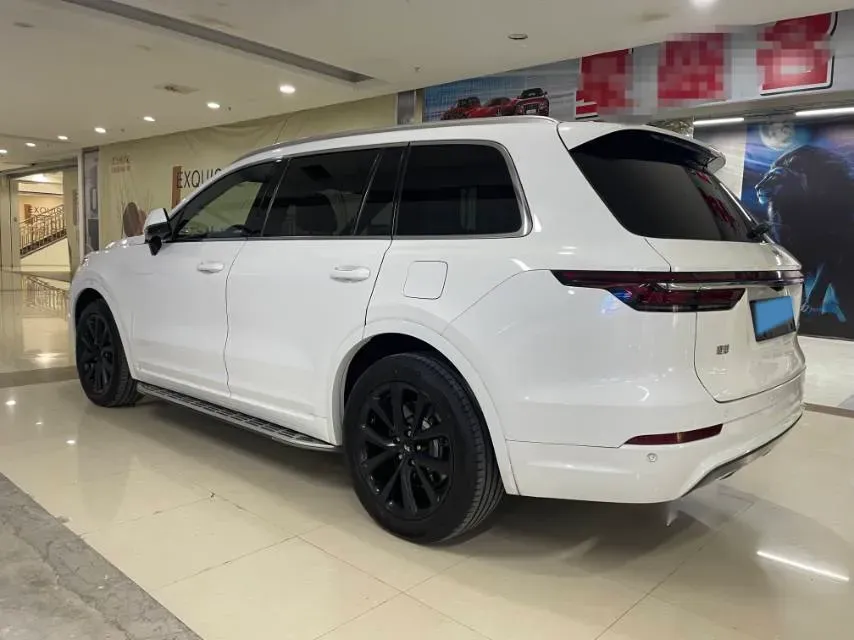 2020 Li ONE Range Extended 131HP REEV 40.5KWH,autocango,china used car exporter,china ev exporter,chinese used car exporter,chinese used ev exporter