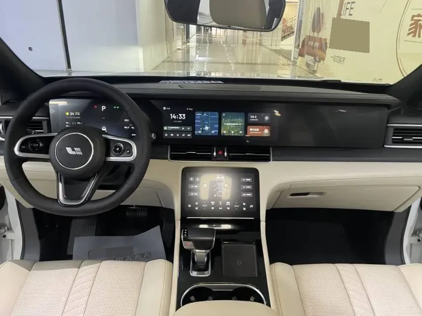 2020 Li ONE Range Extended 131HP REEV 40.5KWH,autocango,china used car exporter,china ev exporter,chinese used car exporter,chinese used ev exporter