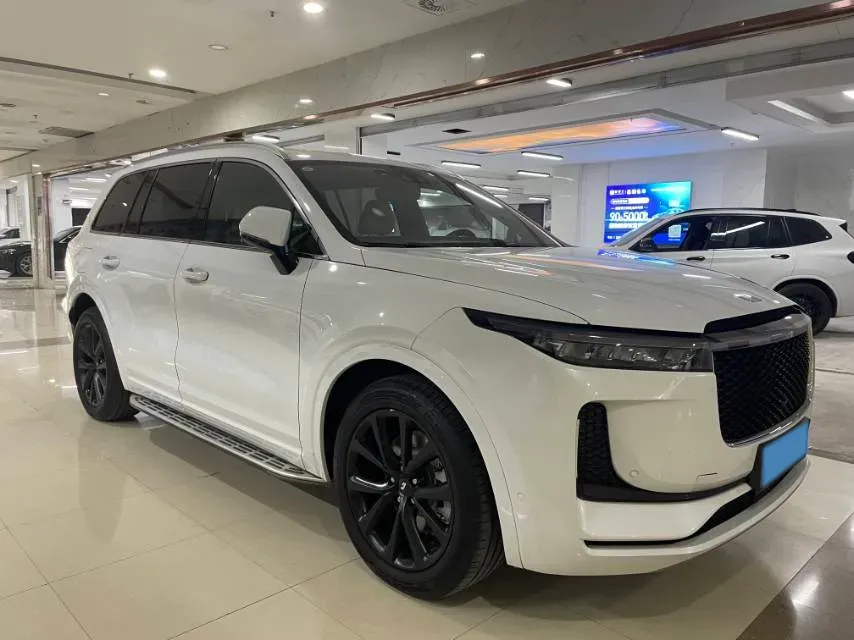 2020 Li ONE Range Extended 131HP REEV 40.5KWH,autocango,china used car exporter,china ev exporter,chinese used car exporter,chinese used ev exporter