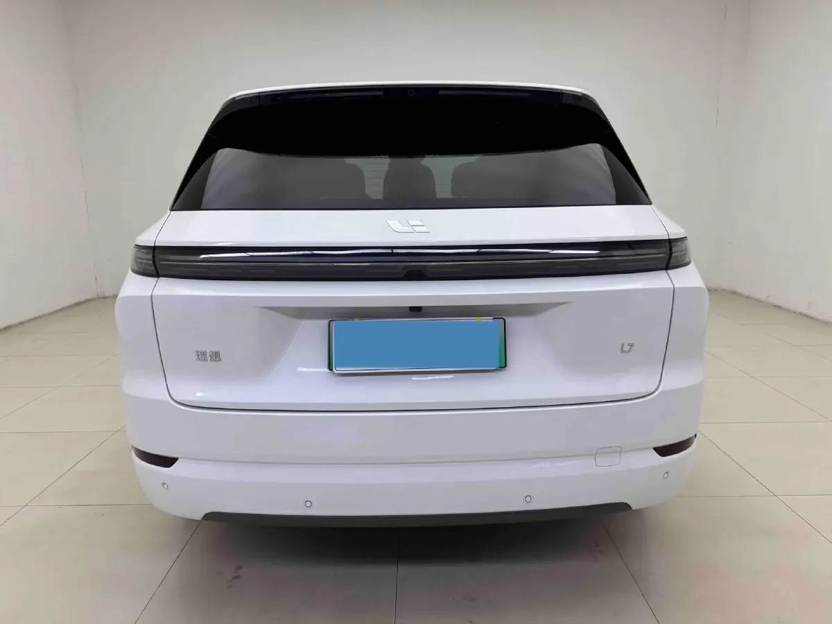 2024 Li L8 Range Extended 154HP REEV 42.8KWH,autocango,china used car exporter,china ev exporter,chinese used car exporter,chinese used ev exporter
