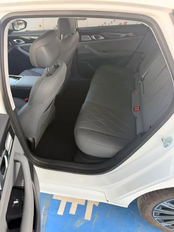 2025 Geely Galaxy A7 1.5L 112HP L4 1DHT PHEV,autocango,china used car exporter,china ev exporter,chinese used car exporter,chinese used ev exporter