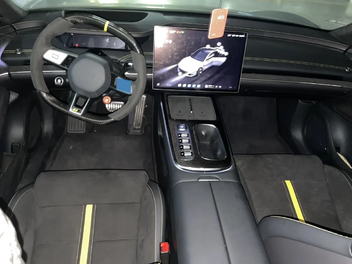 2025 MI SU7 Ultra BEV 93.7KWH,autocango,china used car exporter,china ev exporter,chinese used car exporter,chinese used ev exporter