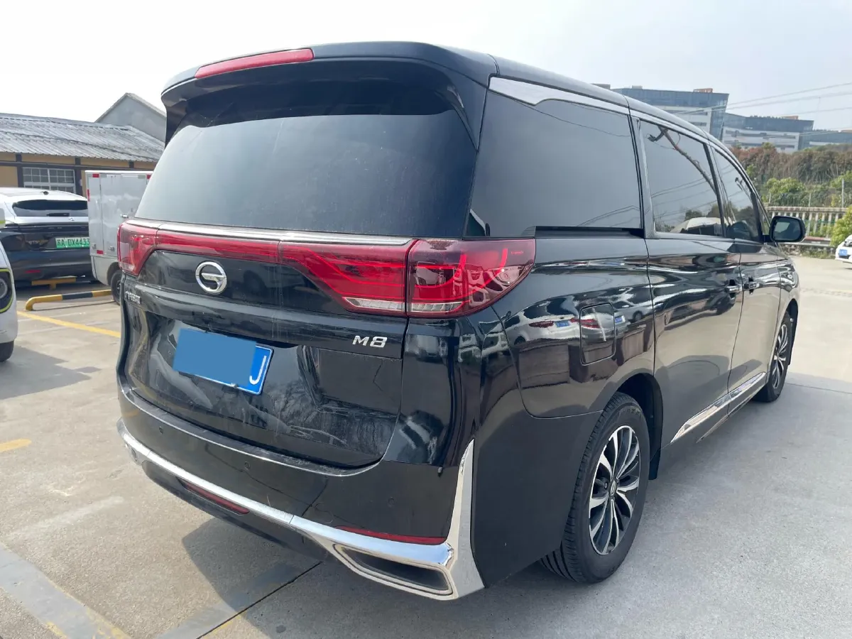 2021 GAC Trumpchi M8 2.0T 252HP L4 8AT,autocango,china used car exporter,china ev exporter,chinese used car exporter,chinese used ev exporter