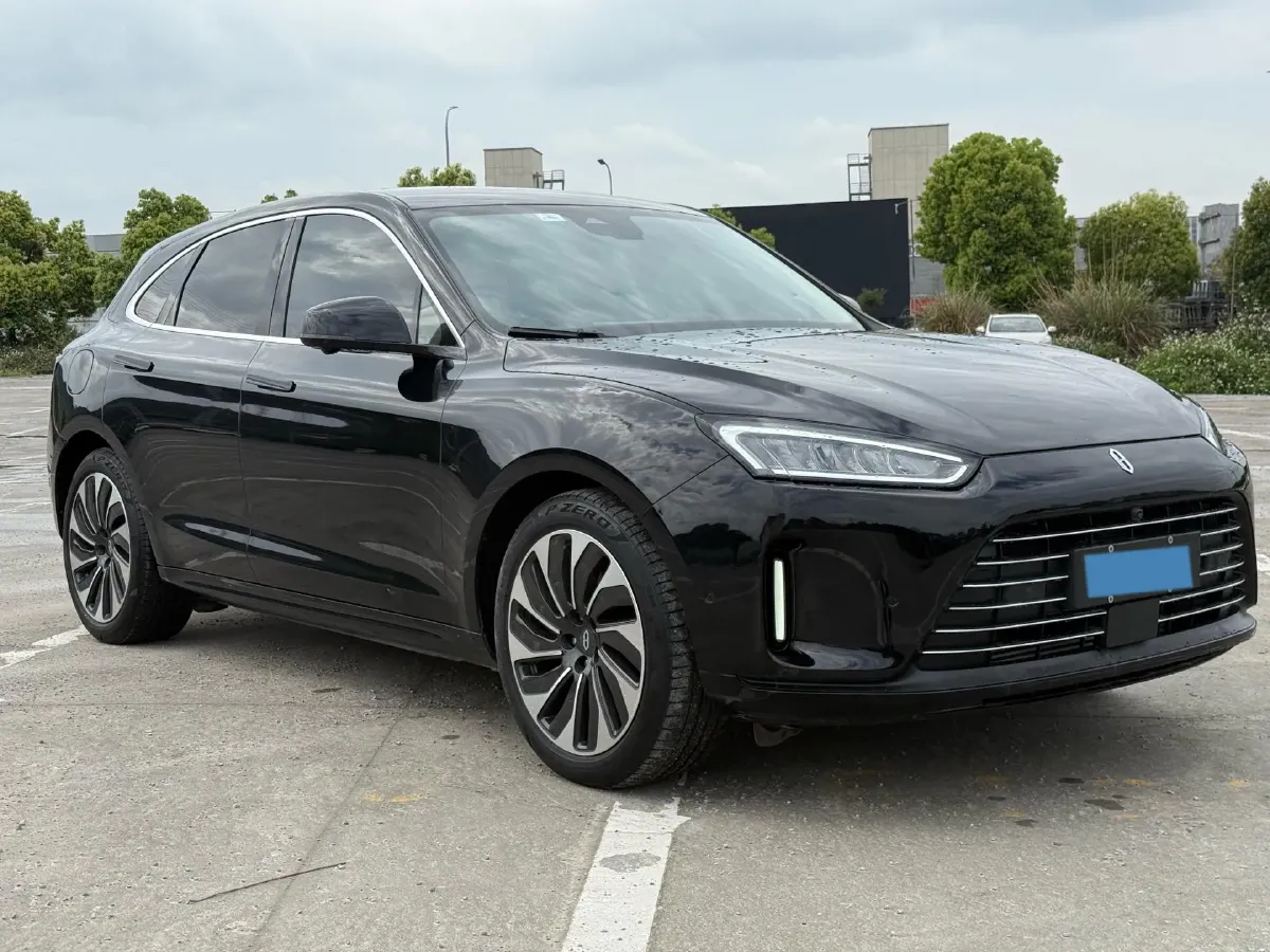 2022 JMC YuHu 7 2.0T 141HP L4 8AT,autocango,china used car exporter,china ev exporter,chinese used car exporter,chinese used ev exporter