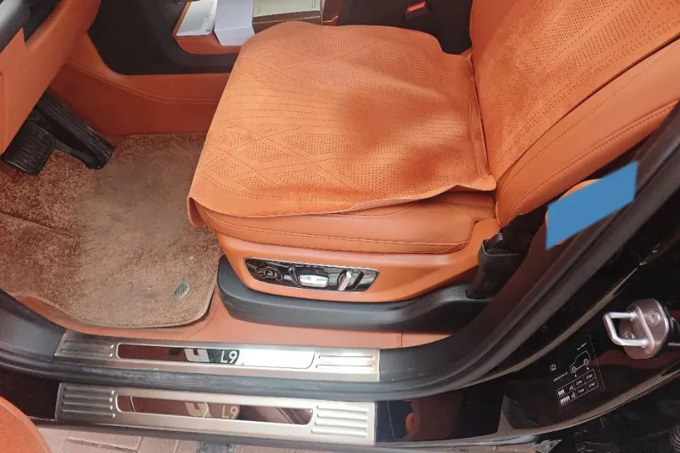 2024 Land Rover Range Rover Evoque 1.5T 200HP L3 8AT PHEV 15.5KWH,autocango,china used car exporter,china ev exporter,chinese used car exporter,chinese used ev exporter