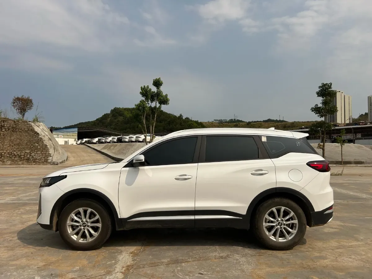 2024 Chery Tiggo 7 1.5T 156HP L4 CVT,autocango,china used car exporter,china ev exporter,chinese used car exporter,chinese used ev exporter