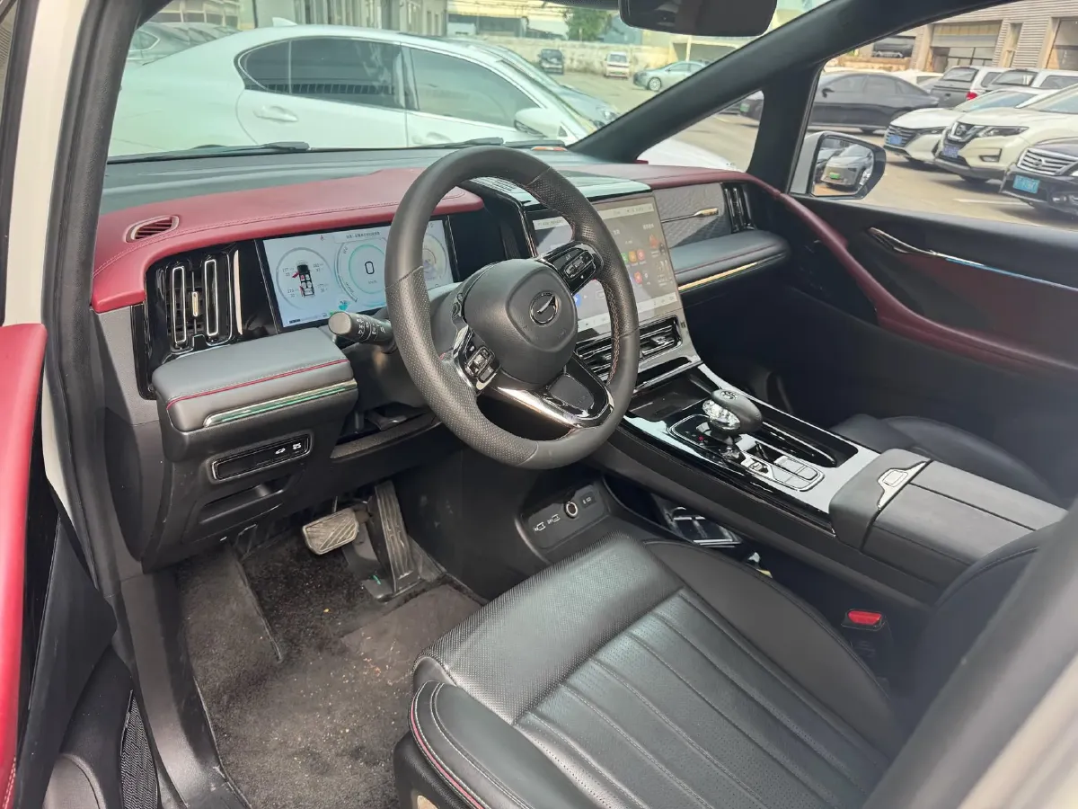 2023 GAC Trumpchi M8 2.0T 190HP L4 E-CVT Hybrid,autocango,china used car exporter,china ev exporter,chinese used car exporter,chinese used ev exporter