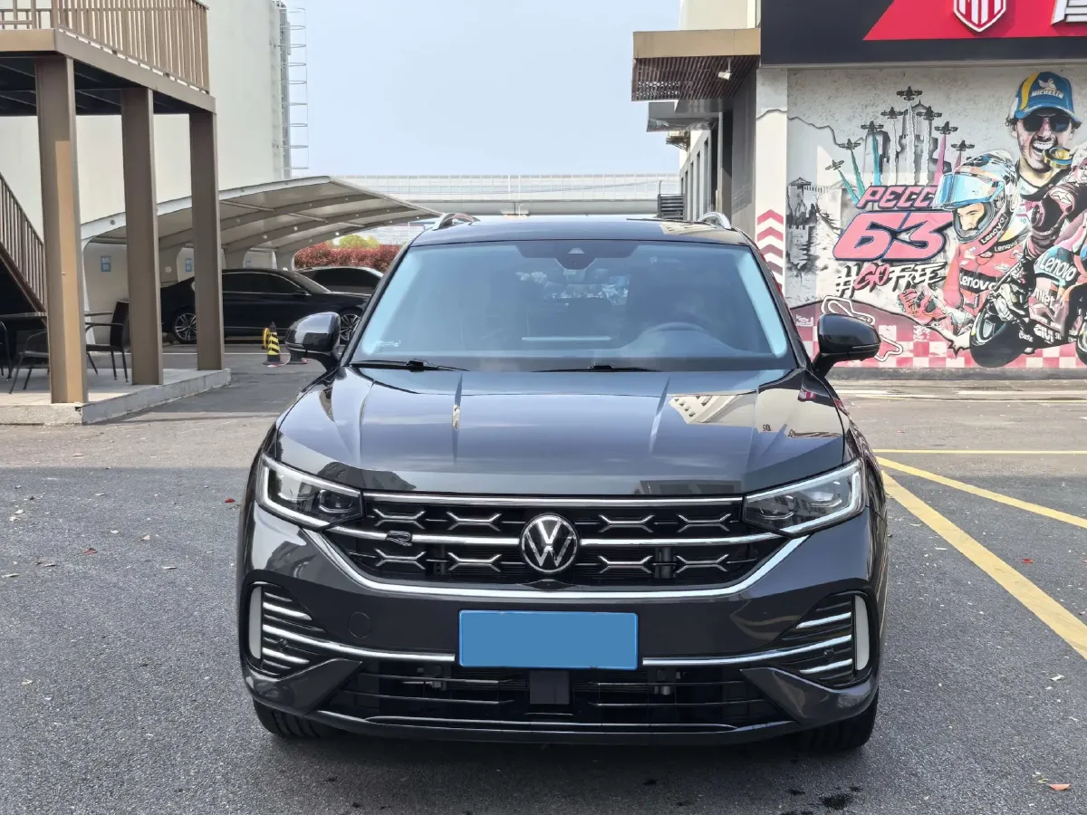 2024 Volkswagen Tayron 2.0T 186HP L4 7DCT,autocango,china used car exporter,china ev exporter,chinese used car exporter,chinese used ev exporter