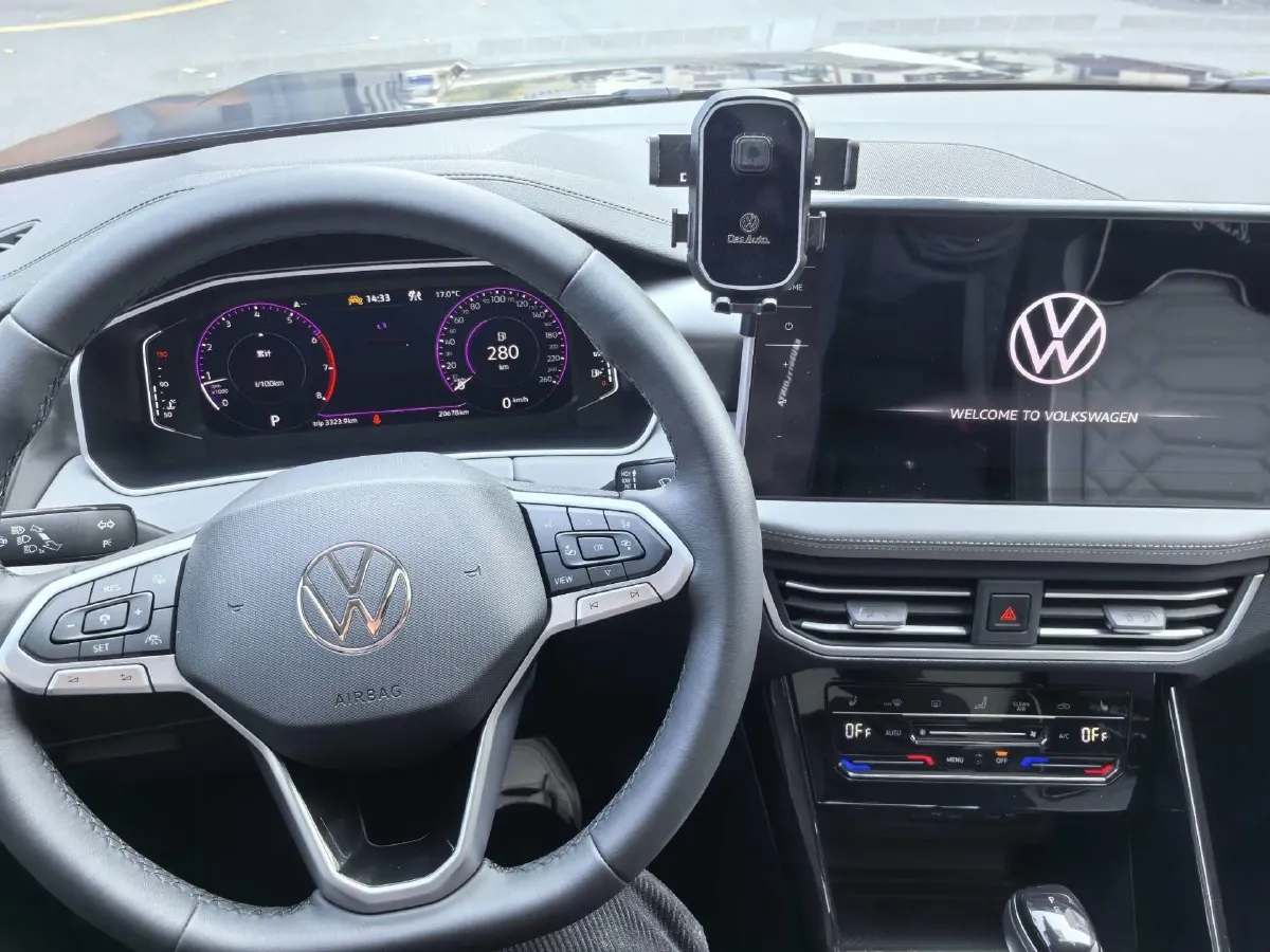 2024 Volkswagen Tayron 2.0T 186HP L4 7DCT,autocango,china used car exporter,china ev exporter,chinese used car exporter,chinese used ev exporter