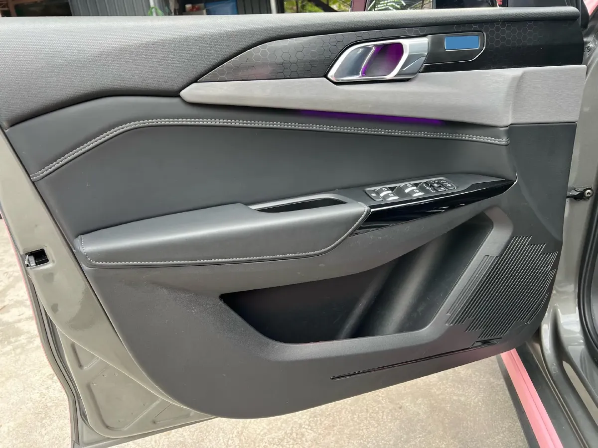 2022 LYNK&CO 03 1.5T 180HP L3 7DCT,autocango,china used car exporter,china ev exporter,chinese used car exporter,chinese used ev exporter