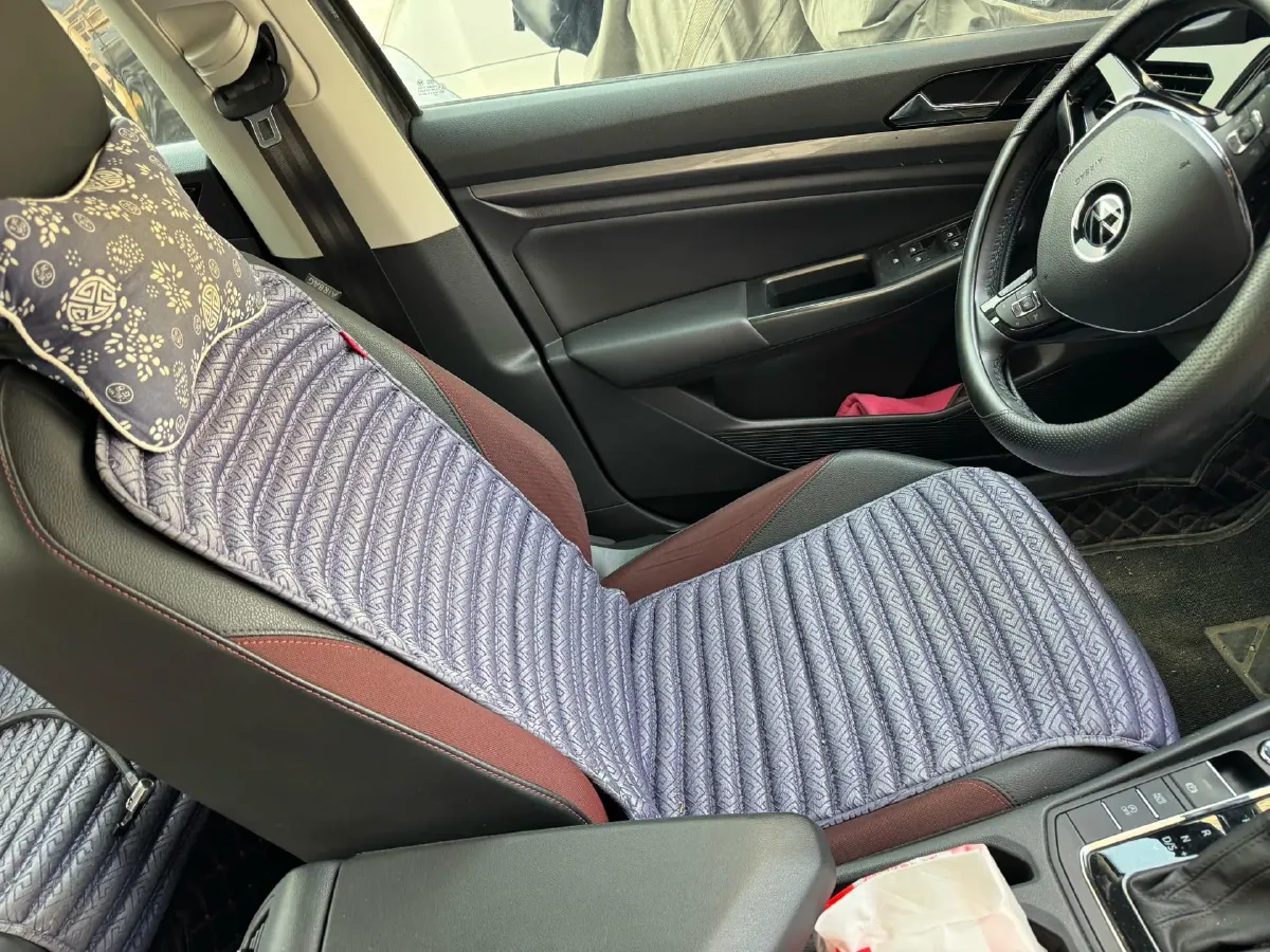 2021 Volkswagen Bora 1.5L 113HP L4 6AT,autocango,china used car exporter,china ev exporter,chinese used car exporter,chinese used ev exporter