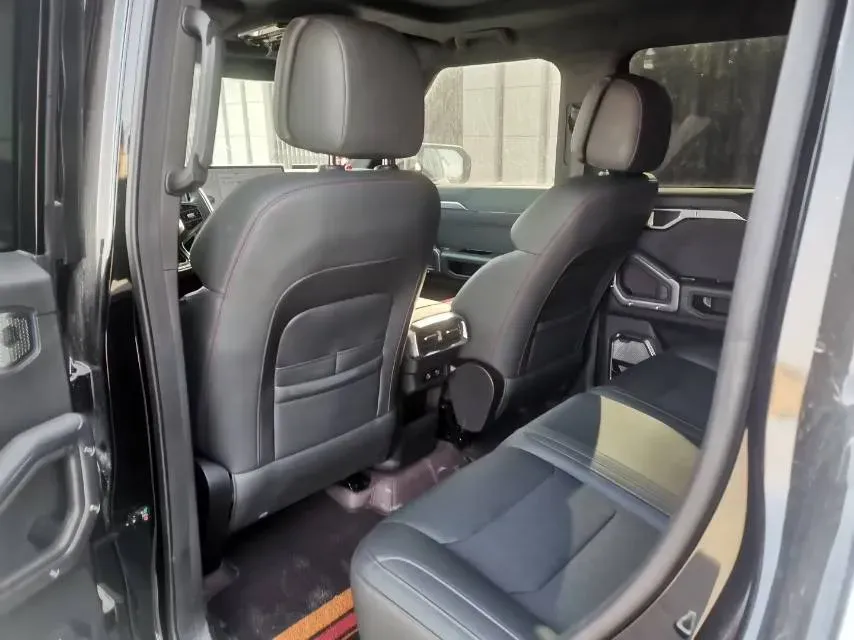 2023 Jetour Traveller 2.0T 254HP L4 7DCT,autocango,china used car exporter,china ev exporter,chinese used car exporter,chinese used ev exporter