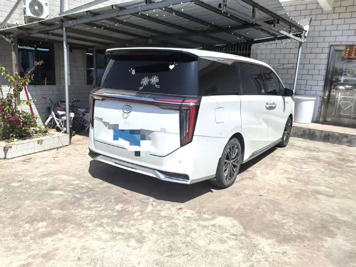 2024 GAC Trumpchi M8 2.0T 252HP L4 8AT,autocango,china used car exporter,china ev exporter,chinese used car exporter,chinese used ev exporter