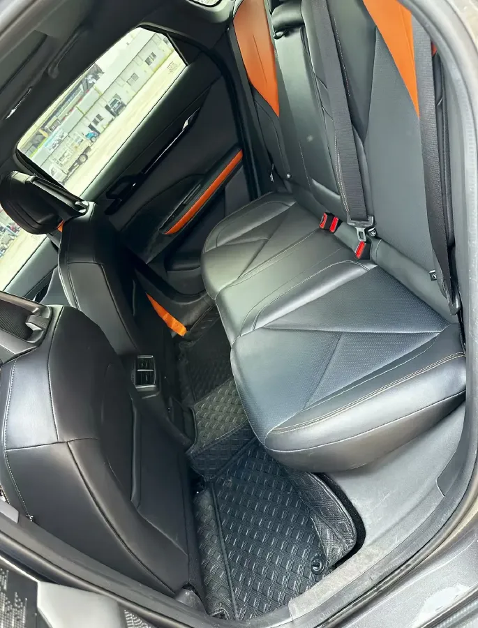 2022 ChangAn UNI-V 1.5T 188HP L4 7DCT,autocango,china used car exporter,china ev exporter,chinese used car exporter,chinese used ev exporter