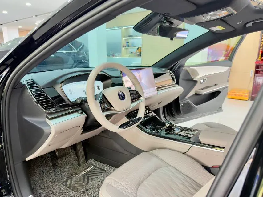 2024 BYD Han BEV 72KWH,autocango,china used car exporter,china ev exporter,chinese used car exporter,chinese used ev exporter