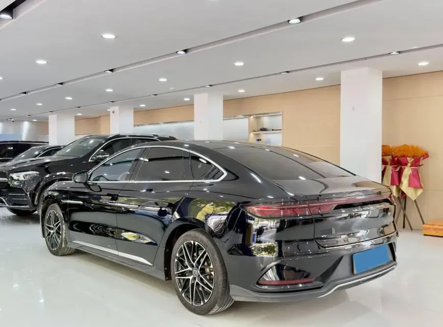 2024 BYD Han BEV 72KWH,autocango,china used car exporter,china ev exporter,chinese used car exporter,chinese used ev exporter